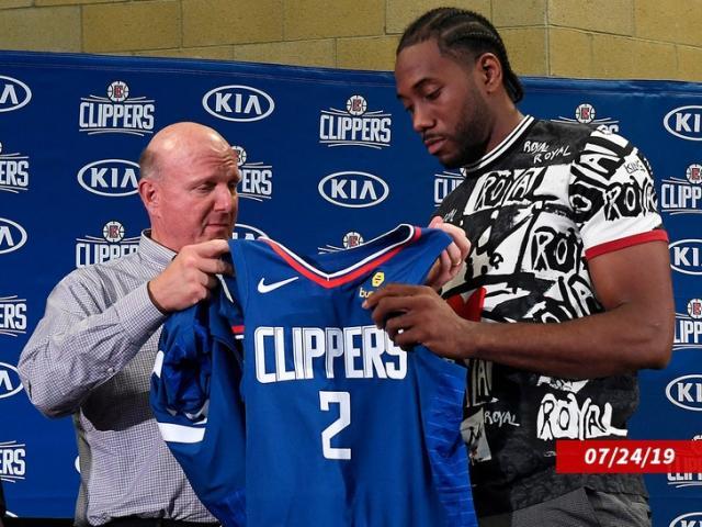 开云平台-2025NBA第一大瓜！小卡躺赚2800万的合同有多离谱？